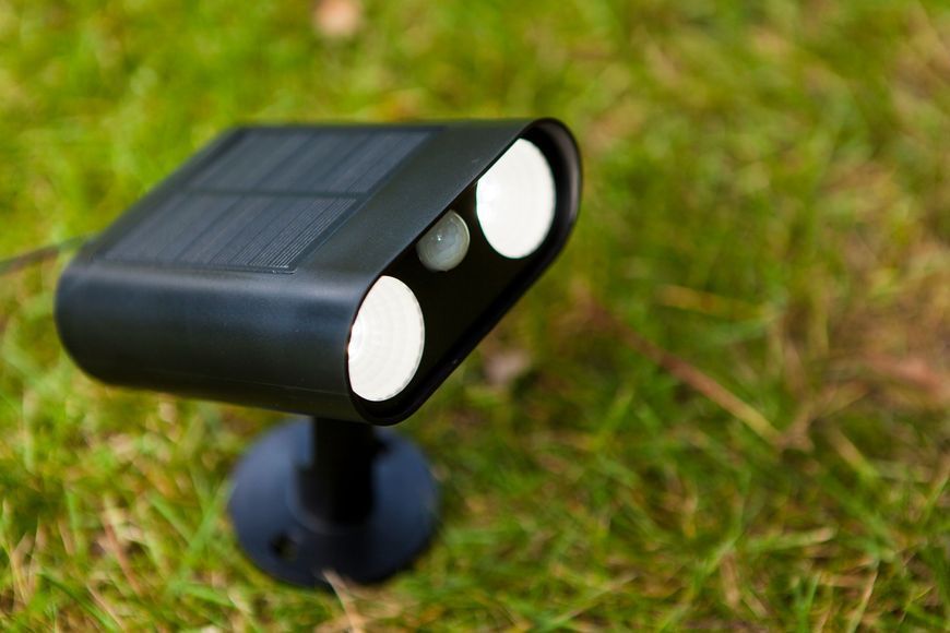 Ґрунтовий світильник із сонячною панеллю з датчиком руху Lutec Bingo Solar Led Wall & Spike 1 Light Pir Black Solar 6938401330 фото